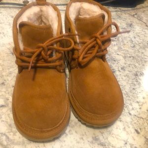 Brand new Ugg Kids size 3 fits like a ladies 5!